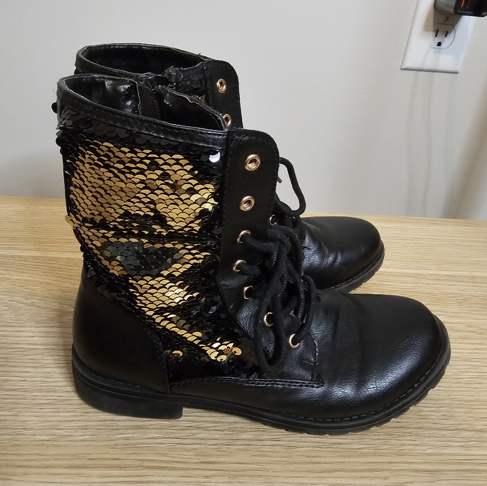 Childrens place sequin boots
